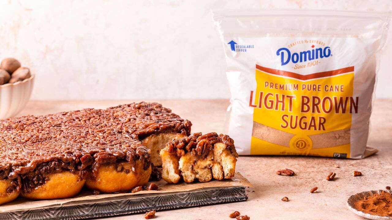 Maple pecan sticky cinnamon rolls domino sugar